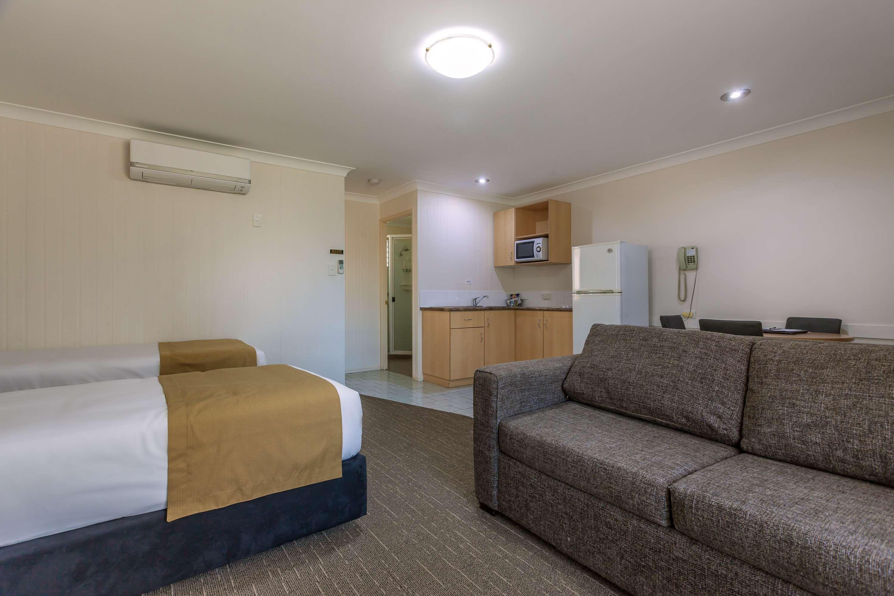 Best Western Tuscany On Tor Motor Inn Тувумба Екстер'єр фото