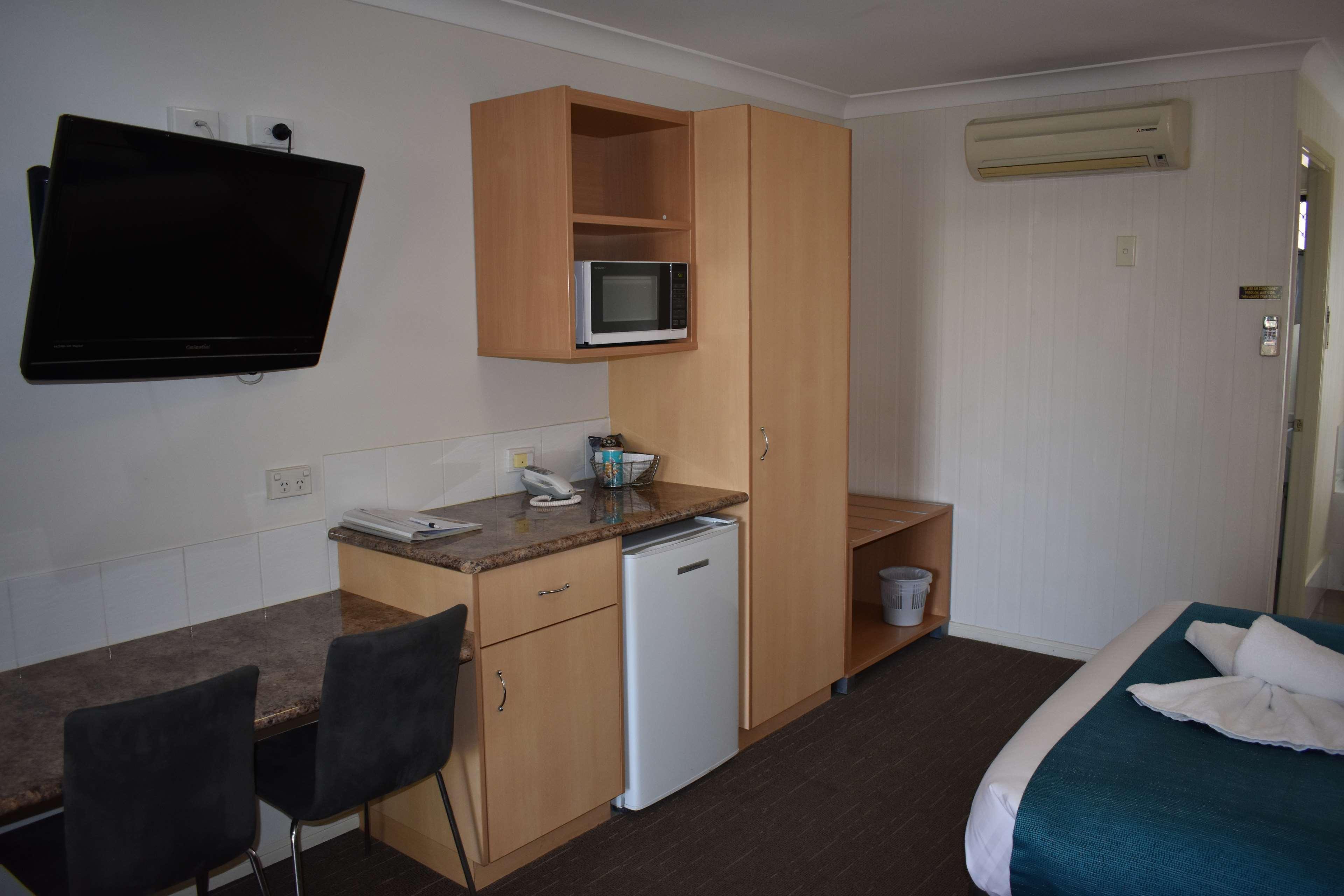Best Western Tuscany On Tor Motor Inn Тувумба Екстер'єр фото